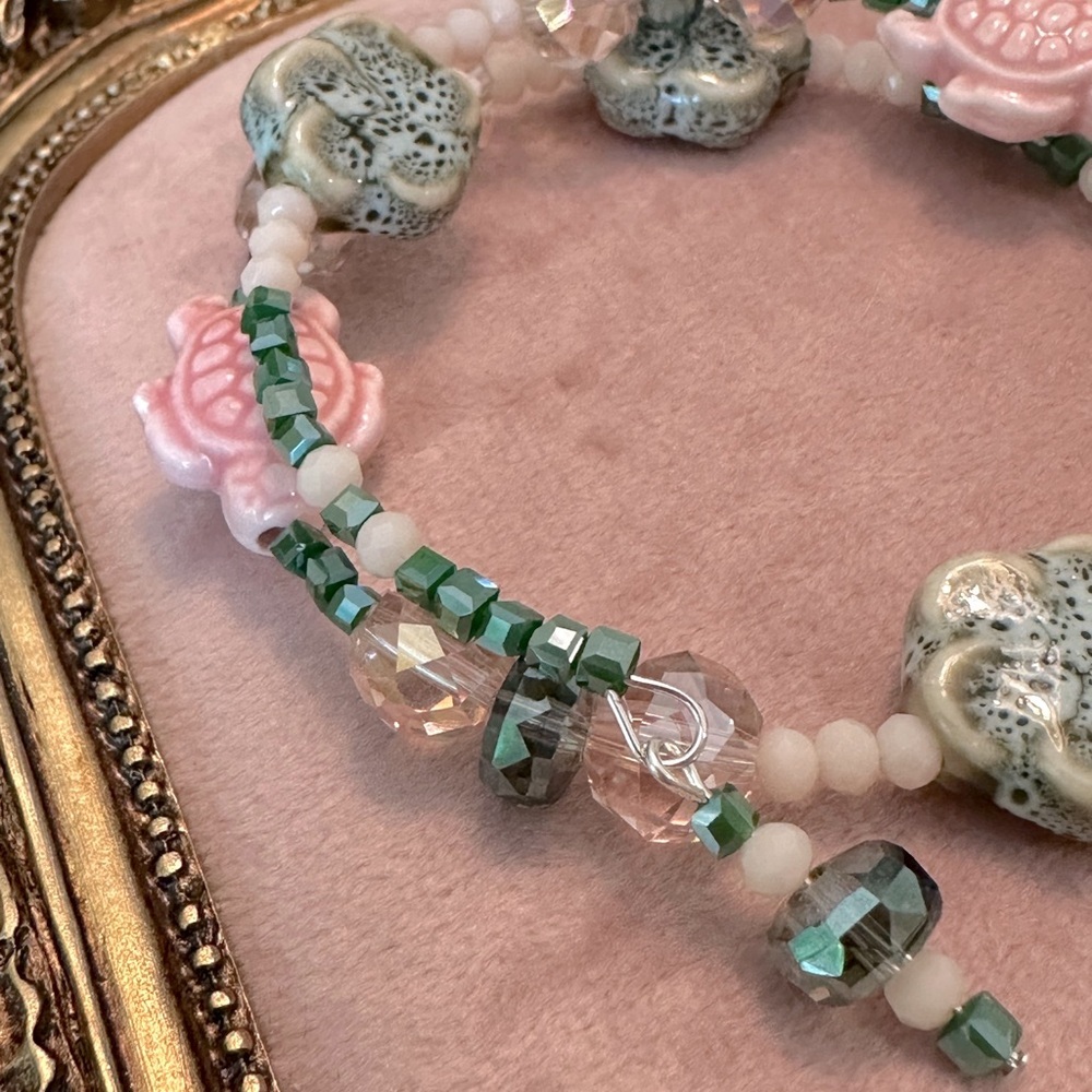 Handmade Pink & Green Ceramic Turtle Flowers Memory Wire Bracelet & Earrings Set - Picture 5 of 9